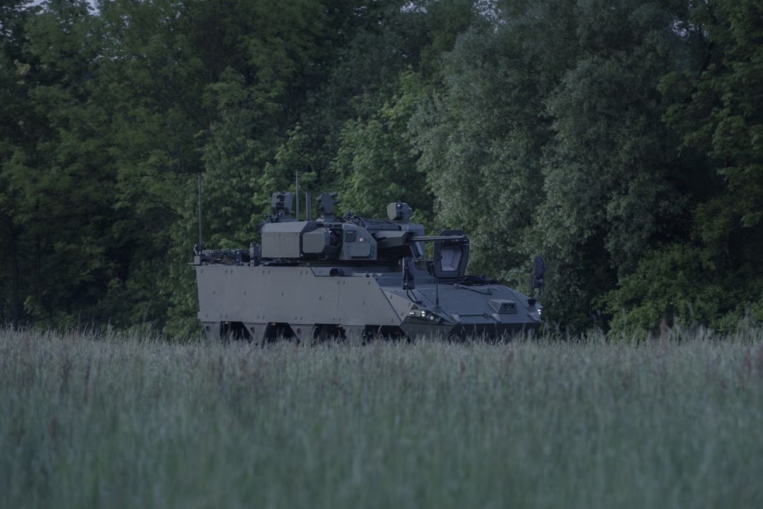 PANDUR 8×8 EVO Czechoslovakian Wheeled Armored Vehicle (E)